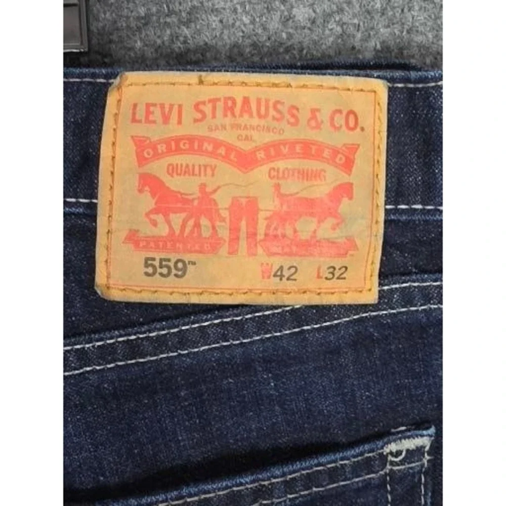 Levi Strauss & Co Mens 559 42x32 Dark Wash Straight Fit Denim‎ Jeans Classicwear
